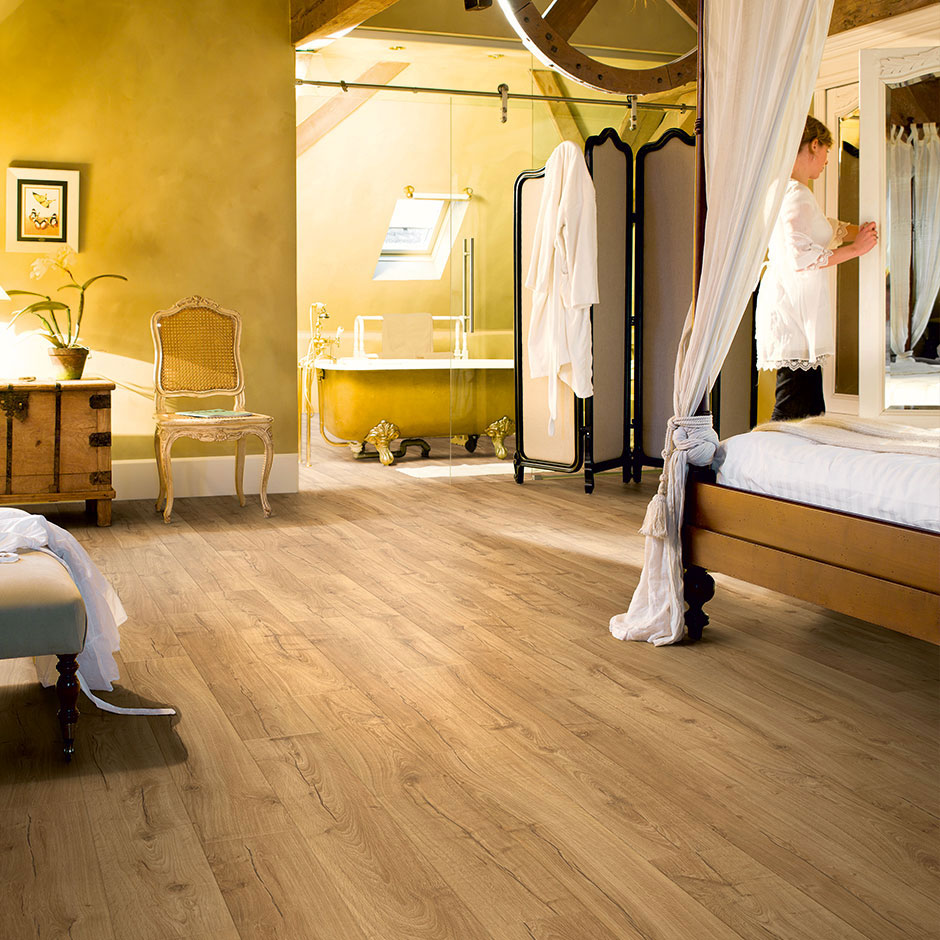 Overview Premium Floors Quick-Step Impressive 8 mm Laminate Classic Oak Natural